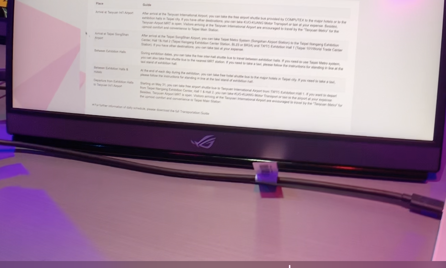モバイルモニター 世界初の240Hzモバイルディスプレイ「ROG Strix XG17」：このヌルヌル