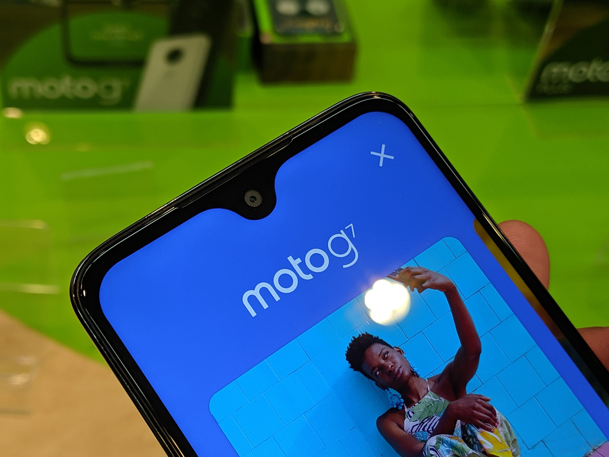 moto_g7_l