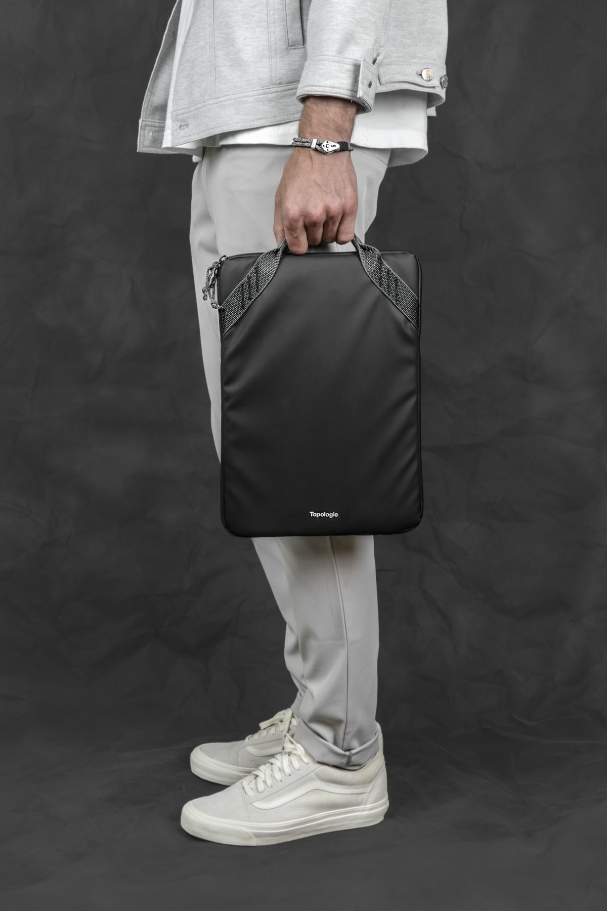 Dry_Laptop_black_boy_1_1800x1800