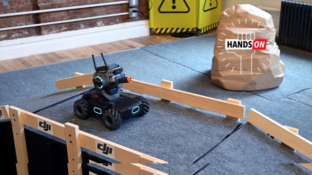 DJI発、Robomaster S1でマリオカートが現実に! しかも勉強になる