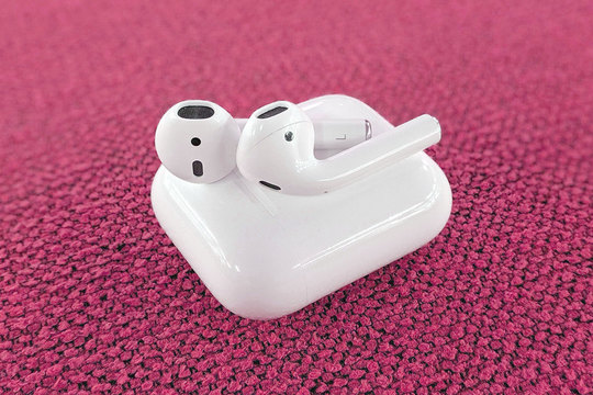 AirPodsをつけながら交わる人たちが17%もいる