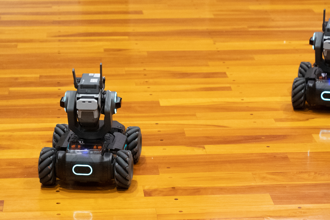 190626_dji_robomaster_s1-1070115-1