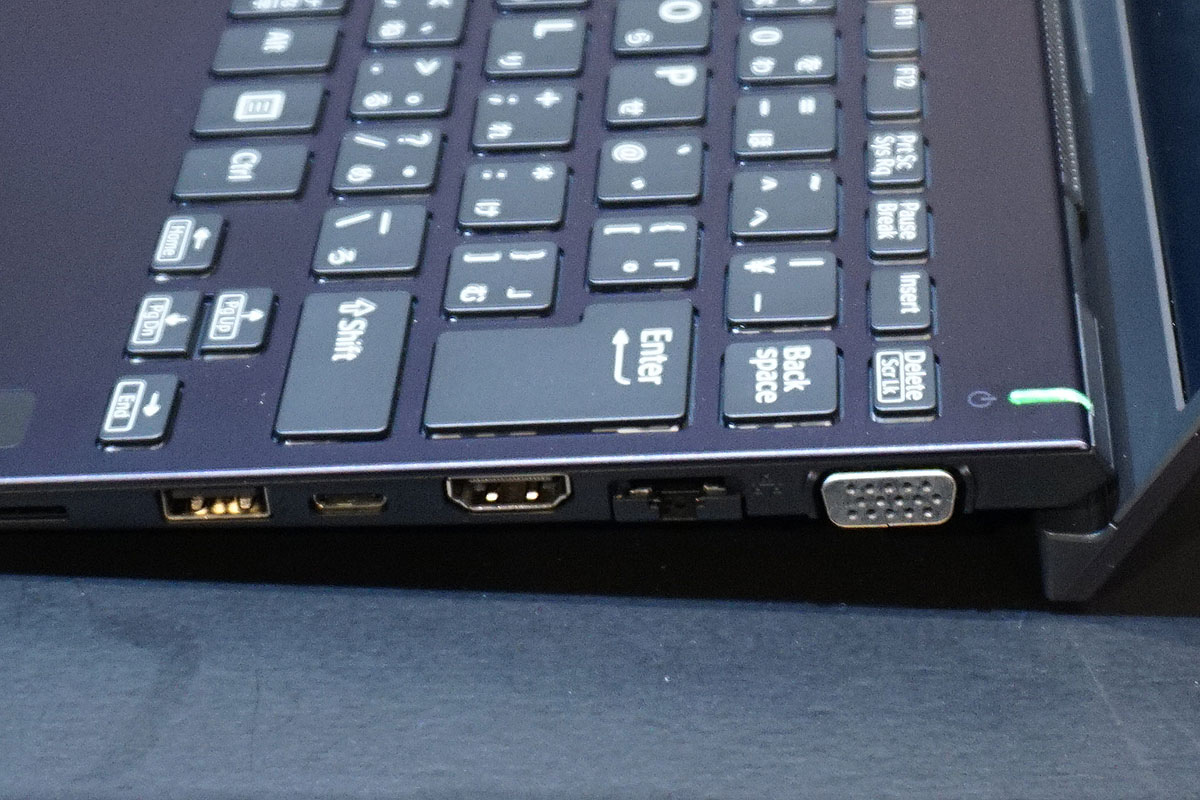 vaio_sx12_key_port