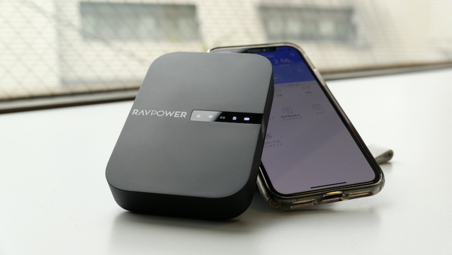 これは便利すぎ。データをスマホ・PC・SDカード間で自由に行き来させられる、RAVPowerの多機能ワイヤレスカードリーダー