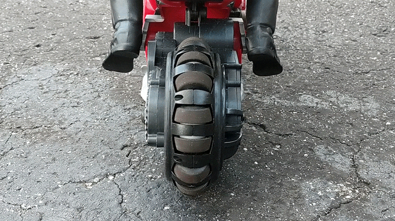 SpinMaster-Ducati-Upriser3