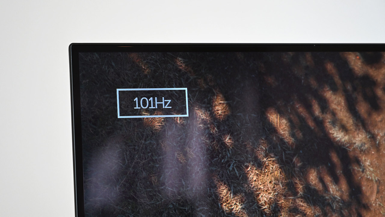 190820alienware55oled01