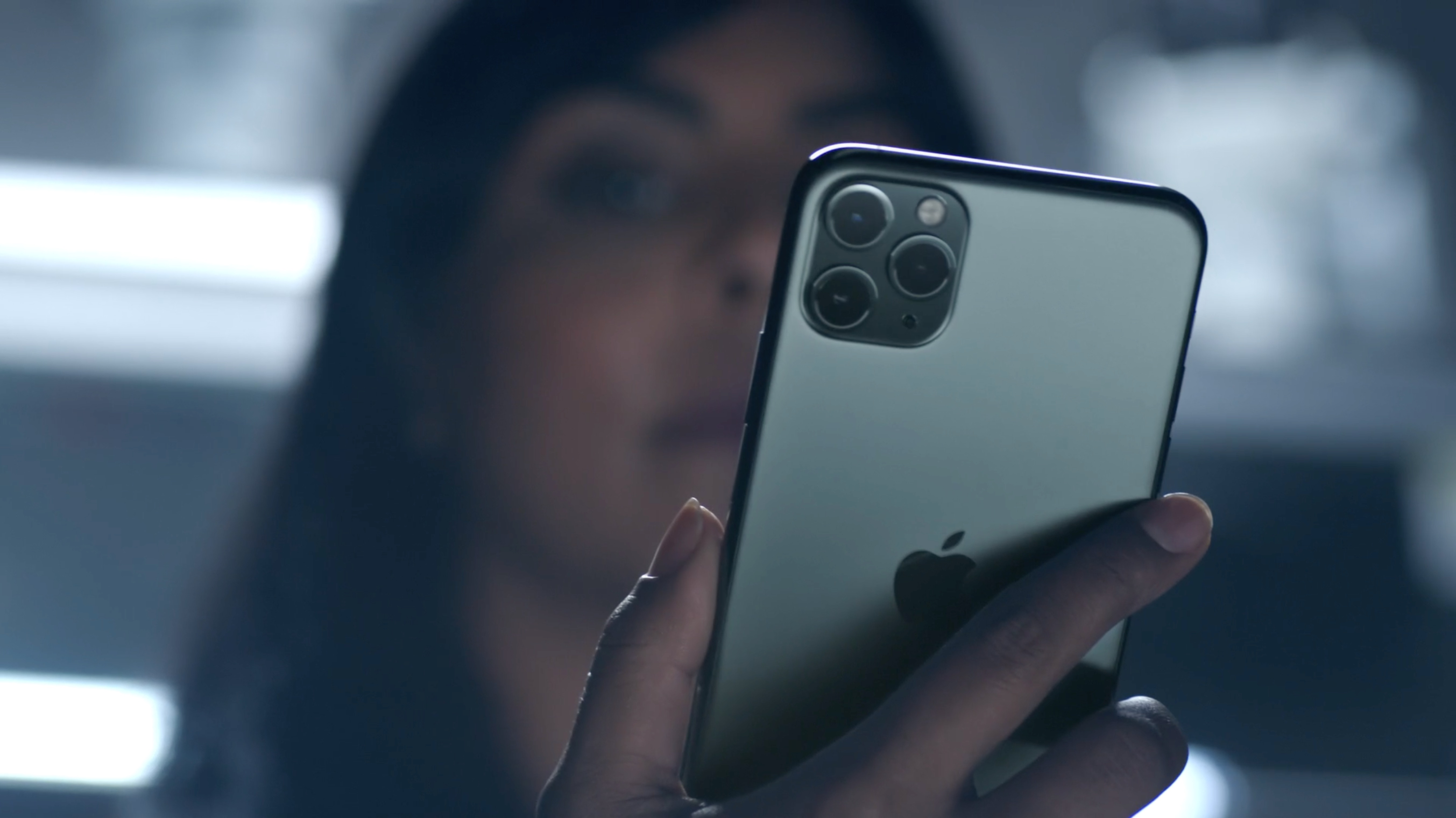 iPhone 11 Proのミッドナイトグリーン、良いなぁ… #AppleEvent