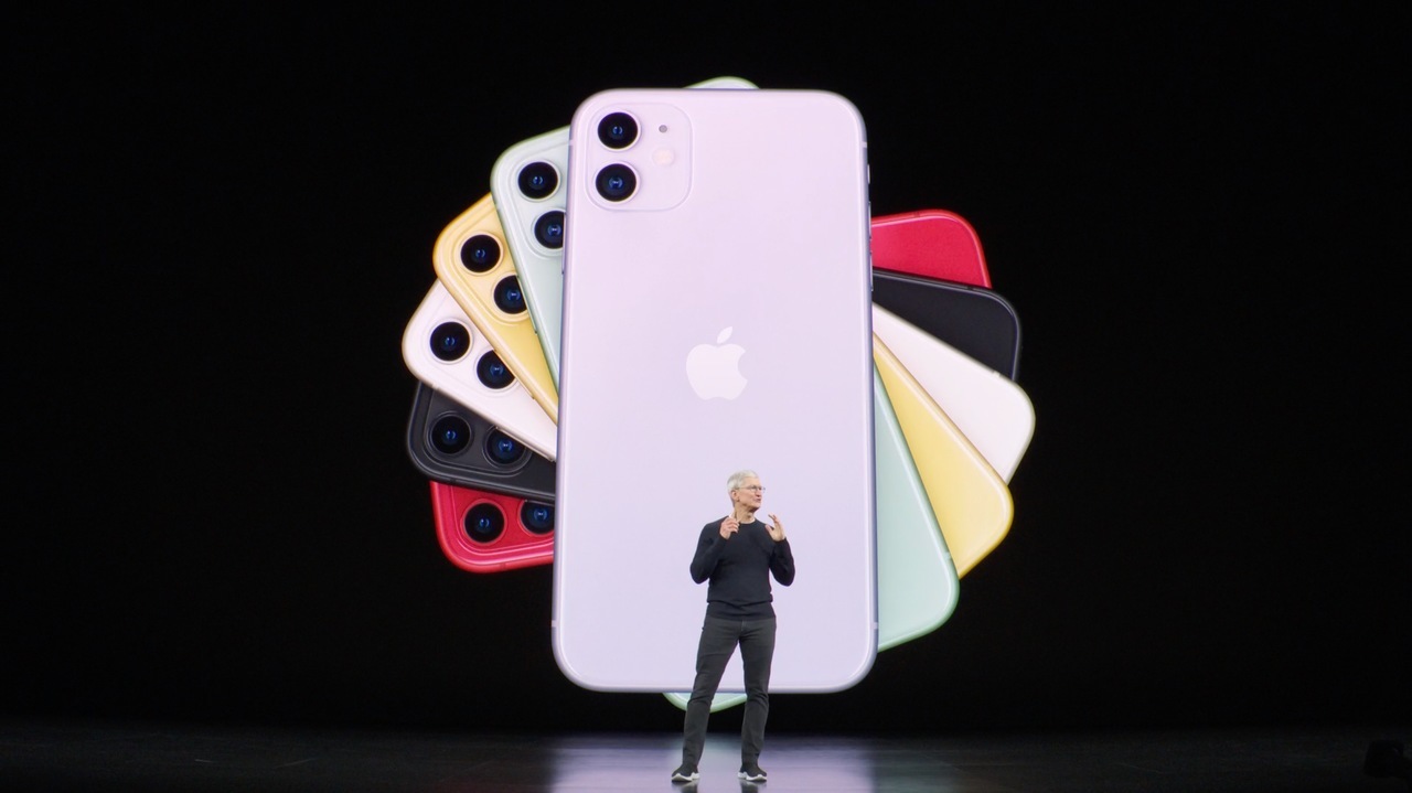 190911iPhone11TimCook