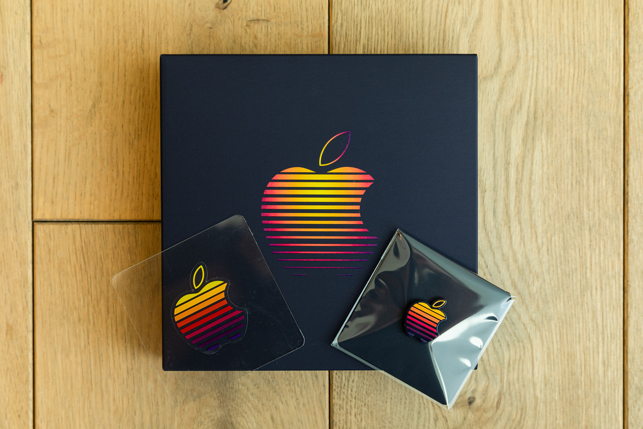 正式オープン前に解禁。Appleがあたらしい店舗の特別デザイングッズを