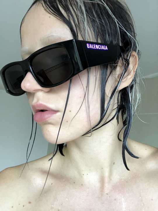 191003balenciagaledframe_02