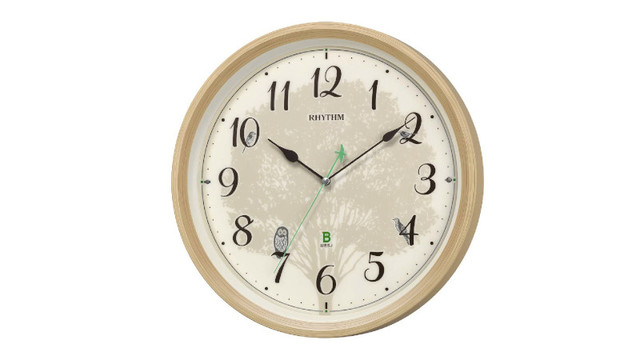 日本野鳥の会が共同開発、49種の本物の鳥の声で時刻を知らせる時計