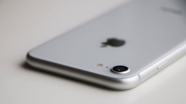 iPhone SE2は399ドルらしいぞ!