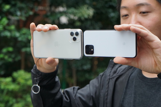 Vlog用カメラとしては? Pixel 4のビデオ撮影能力をiPhone 11 Proと比較