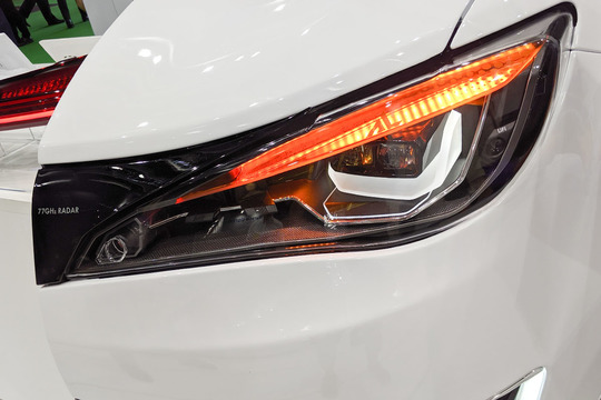 まさにクルマの眼。未来のヘッドライトはセンサーの塊だ! #東京モーターショー2019