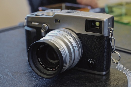富士フイルム「X-Pro3」ハンズオン:違う世界線での正統進化