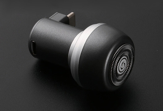 スマホと合体して使う電気シェーバー。これがあれば夕方の青い顎現象も回避