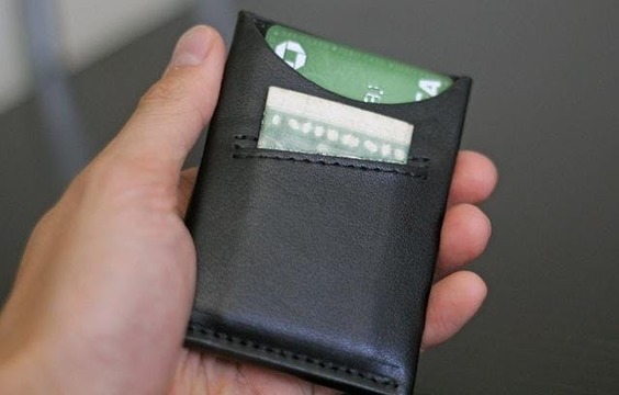 ミニマムな暮らしへの第一歩？ 超コンパクトなお財布｢Dash Slim Wallet 3.0｣があと1日で終了