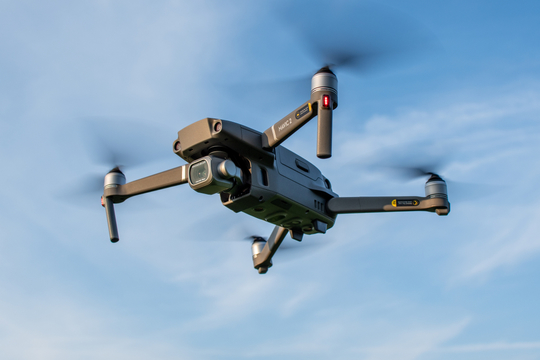 誰でも自分のまわりのドローンを検知できるアプリ、DJIが開発中