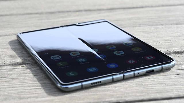 サムスンの次なる大発表、Galaxy S11よりGalaxy Fold 2の可能性が…