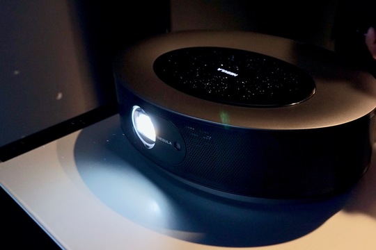 これで配達のゲームやりたい。Ankerの4Kプロジェクター「Cosmos Max」への物欲がMaxなワケ