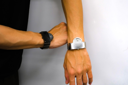 西洋甲冑がコンセプトのデザインウォッチ｢TEKKAMEN｣を試してみた