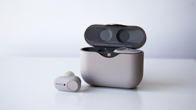 「WF-1000XM3」がイヤホン単体でのボリューム変更に対応。ただし、既存機能と引き換え