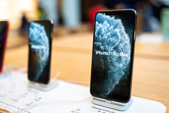 来年のiPhoneは小さくなるかも。5.4、6.1、6.7インチの有機EL3モデルに？