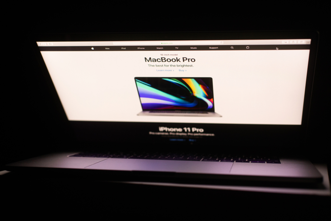 Face ID搭載のMacBook Pro、来年に登場するかも。...16インチは？ ギズモード・ジャパン