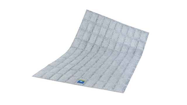 好きなサイズにカットでき、繰り返し使える除湿・脱臭シート。場所をとらずコスパ良し