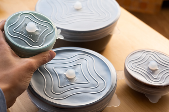 ラップより使えるかも。キッチンツール｢UniLid｣を使ってみた