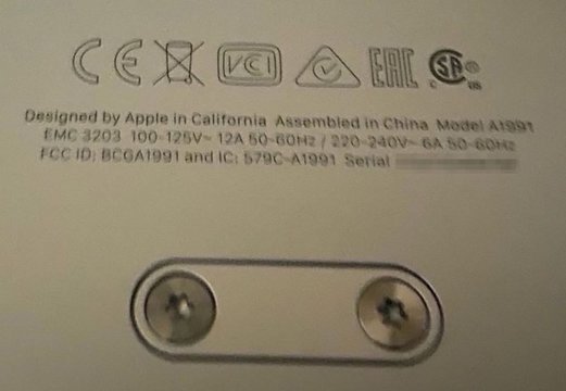 ヨーロッパに中国産Mac Proが届く。ぜんぶアメリカ生産じゃないんだね...