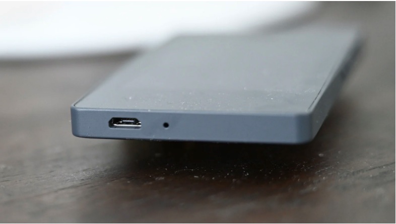 191224MicroUSB3