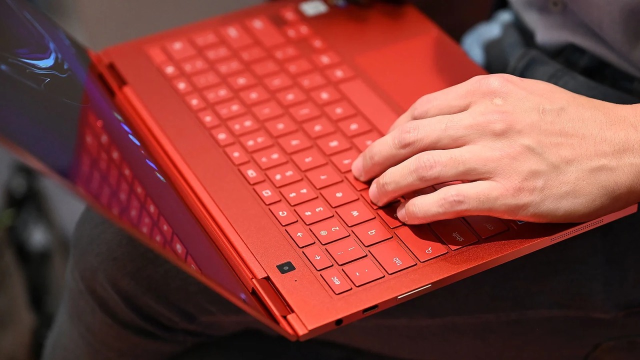 Galaxy_Chromebook07