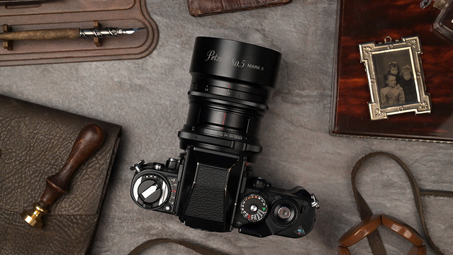 19世紀の空気を閉じ込めた名ポートレートレンズが、現代っぽさマシマシでアップデート