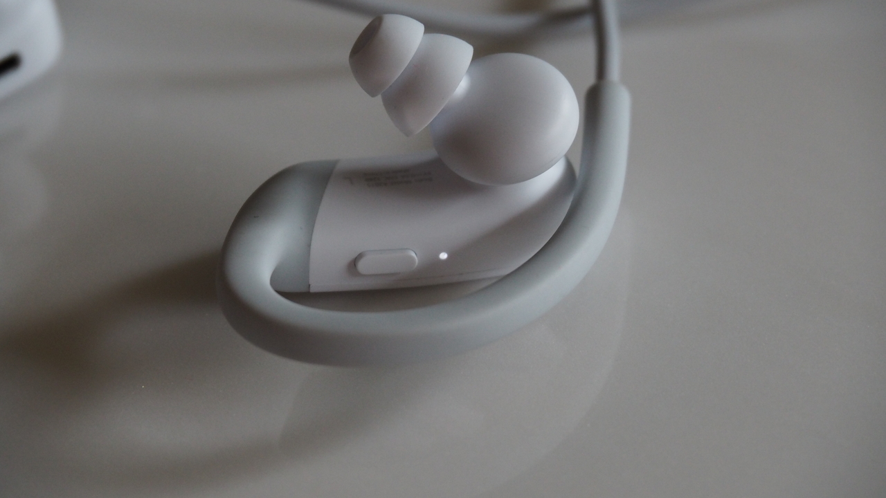 200325powerbeats403
