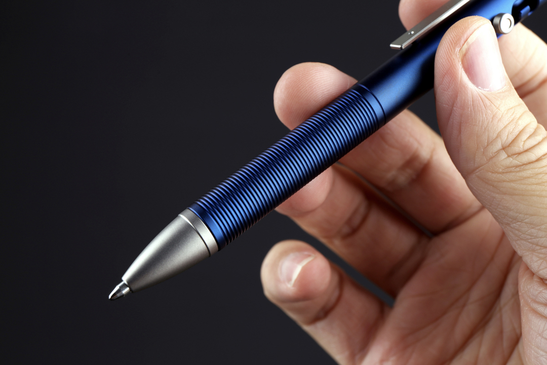 高耐久なチタンボディが魅力的 プレミアムなボルトアクションペン Tti 108 ギズモード ジャパン
