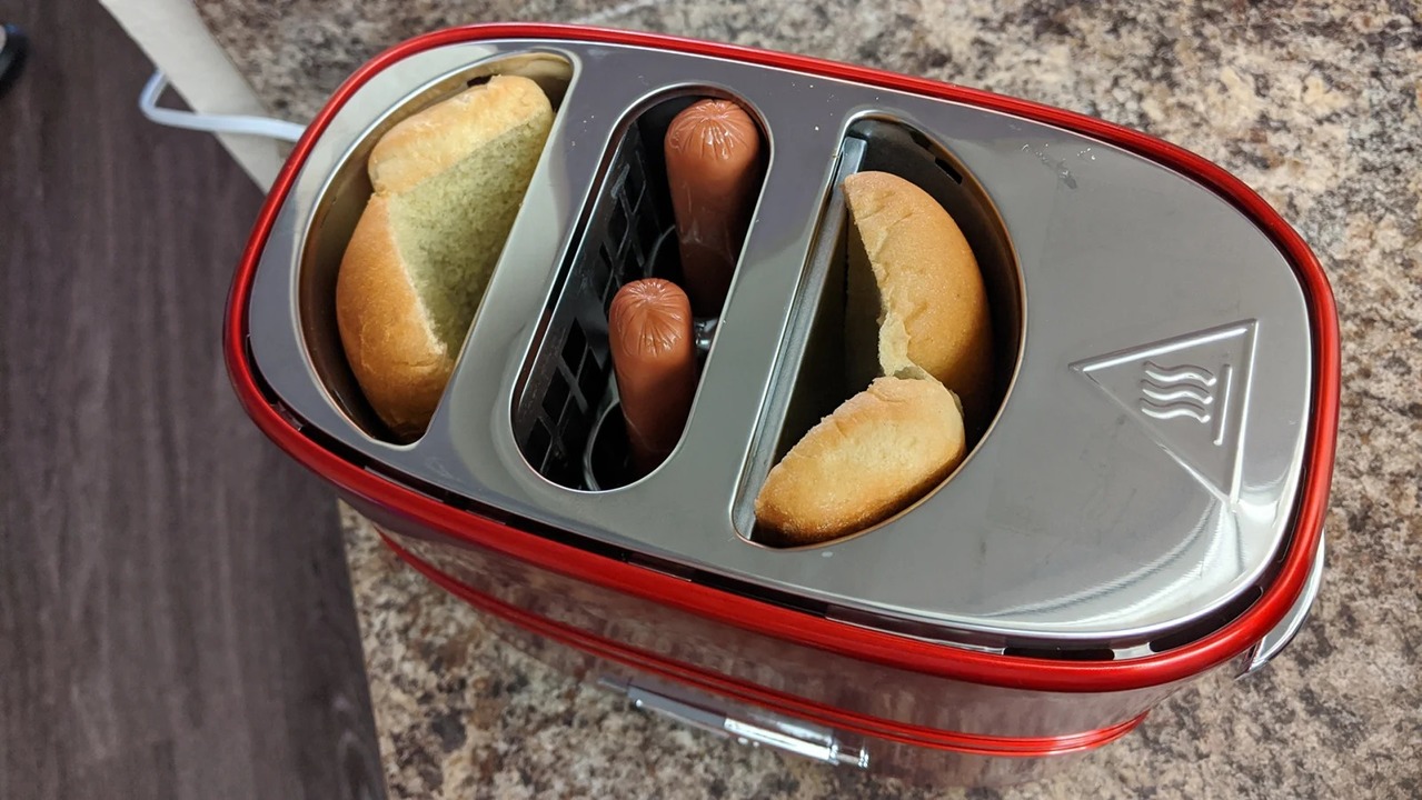 200518hotdog-01