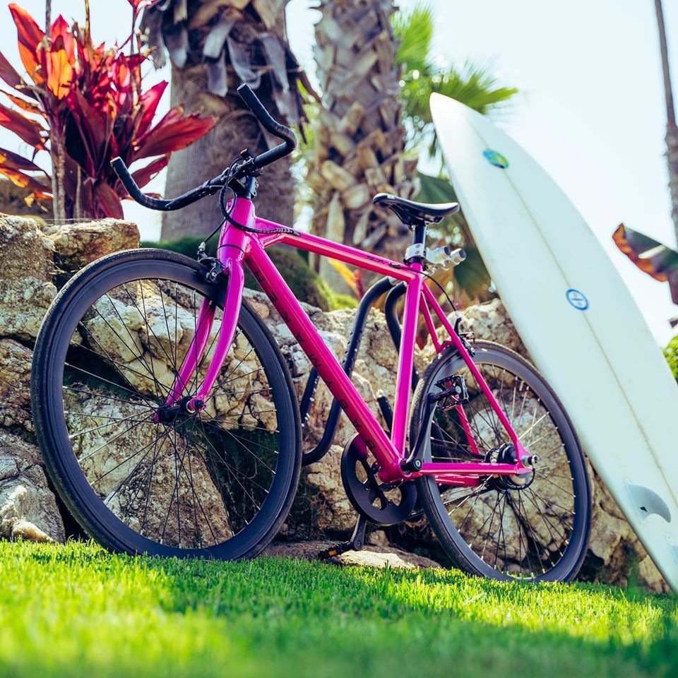 え、これeバイクなの？ 余計な機能を排除した電動アシスト自転車「The