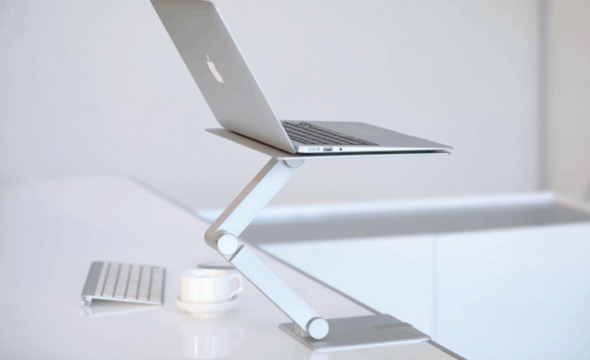 デスクを簡単にスタンディング化! 「Maxtand」のキャンペーンが終了間近