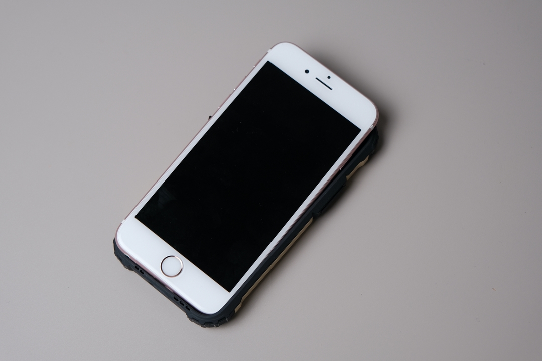 20200714_iphone_cases0003