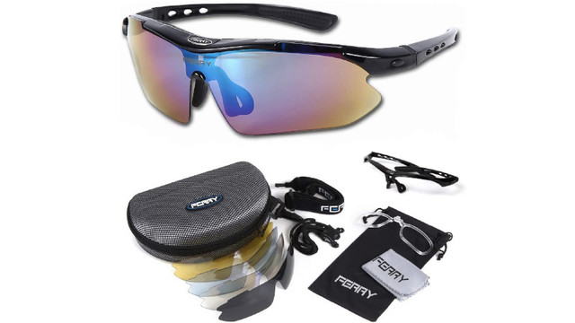 夏のアウトドアやスポーツに最適。コスパ良しなサングラスのセット