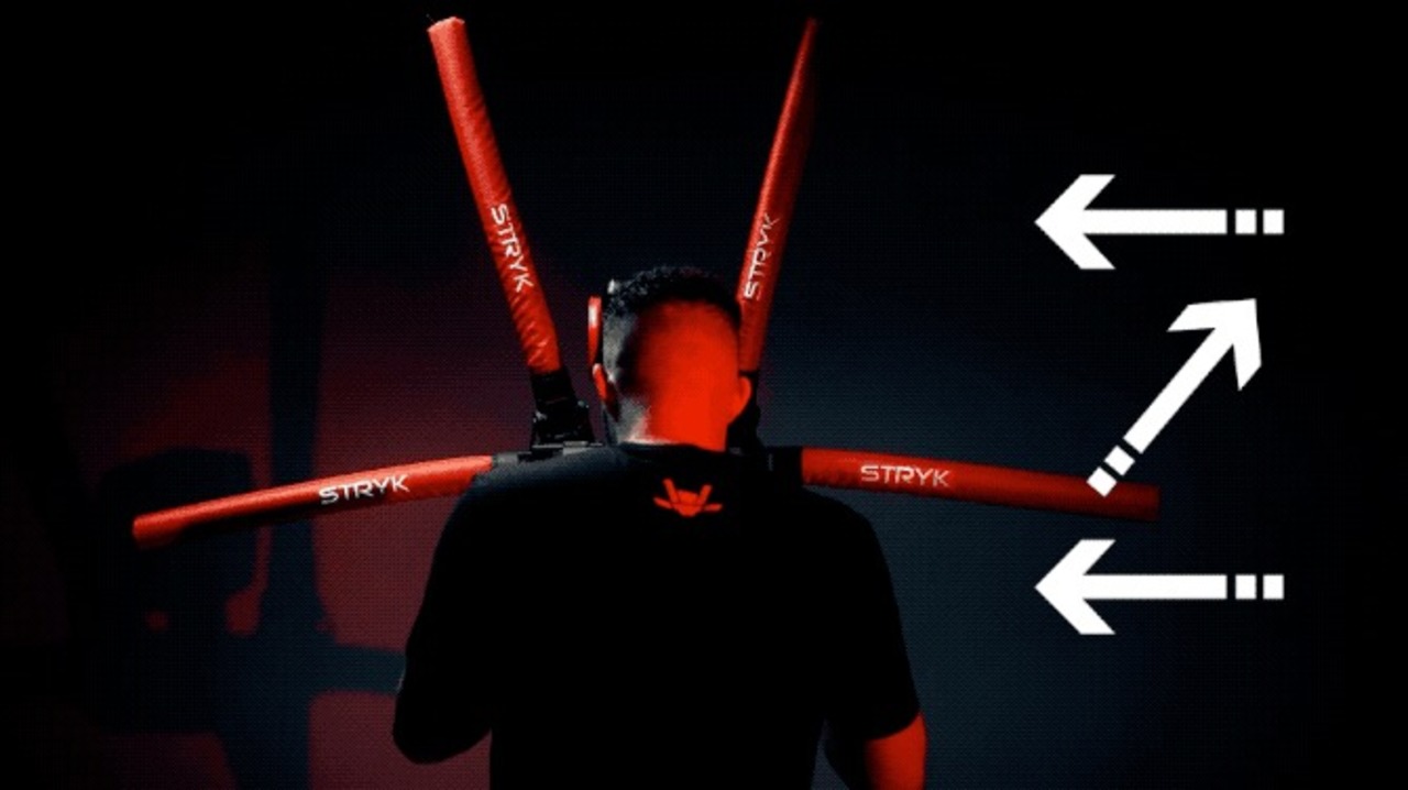 ハイテク版『少林寺木人拳』。4本腕が攻撃してくるパンチング・マシーン ギズモード・ジャパン