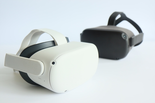 Oculus Quest 2レビュー:はじめてVRに最高。Q1からの買い替えは...まだ待てる