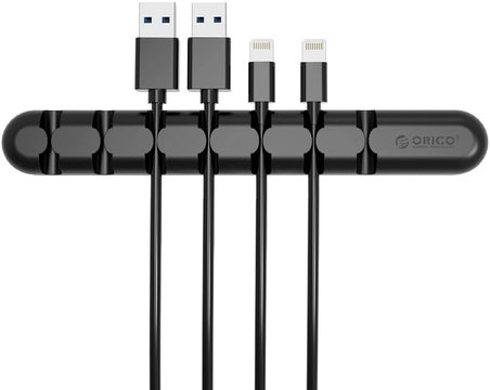 スッと挟む。それだけでケーブル地獄が解消されそうで