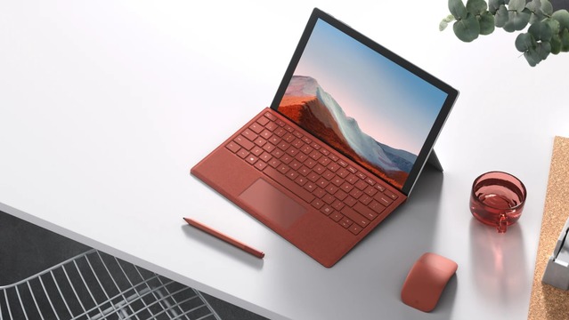 MicrosoftがARM Windowsにかける意気込み。Surface Pro Xに新プロセッサ「SQ2」搭載モデル、新色プラチナも追加
