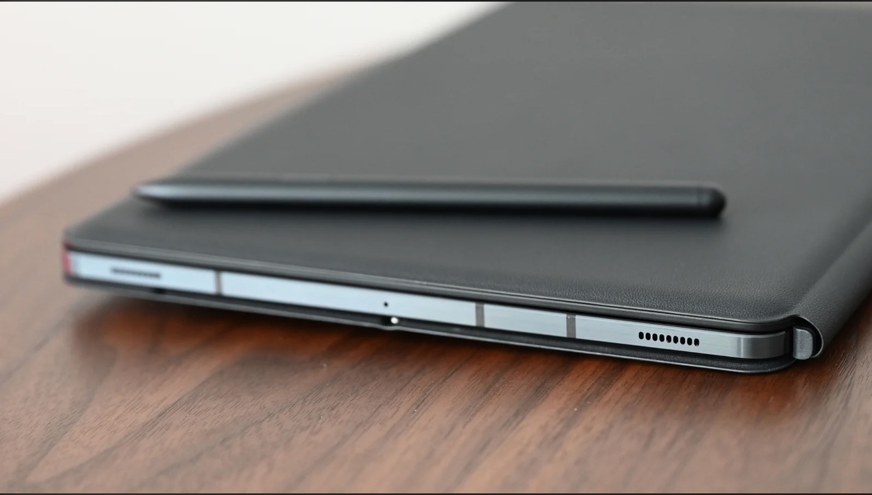201008GalaxyTabS7Plus10