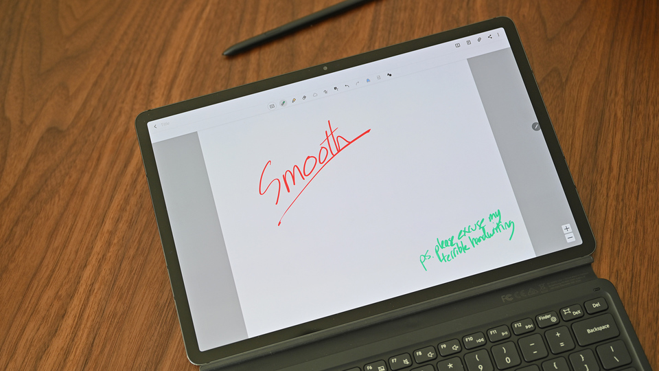 201008GalaxyTabS7Plus4
