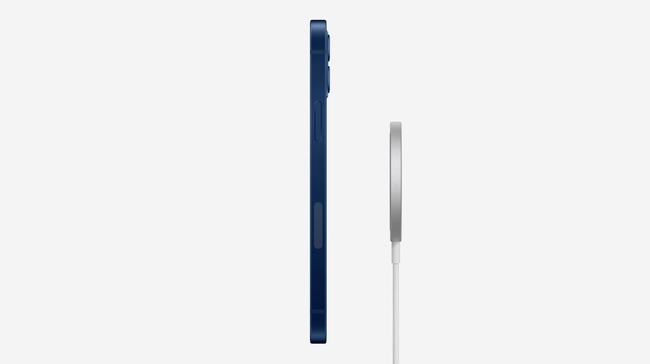 ワイヤレス充電のMagSafe(マグセーフ)復活
