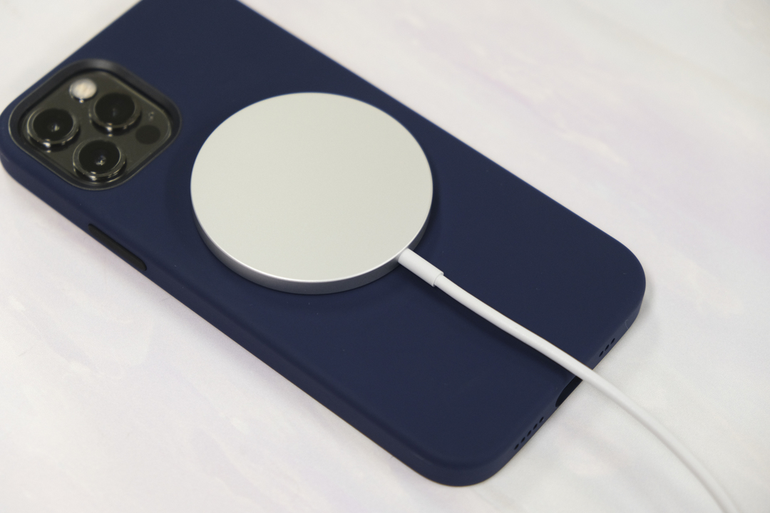 201019magsafe_06