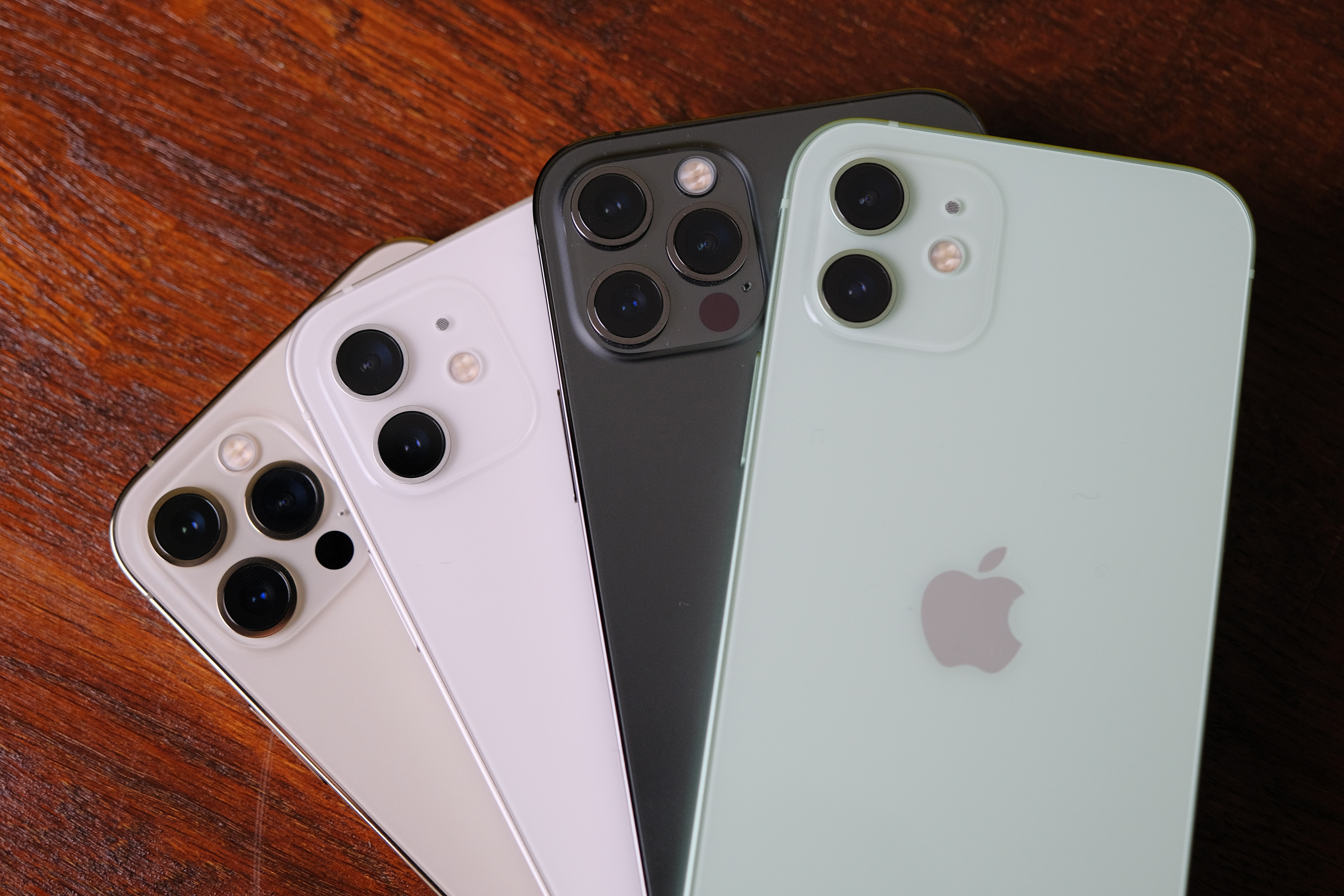 癖あり論あり。ギズモードが選んだiPhone 12シリーズはこれ【随時更新 
